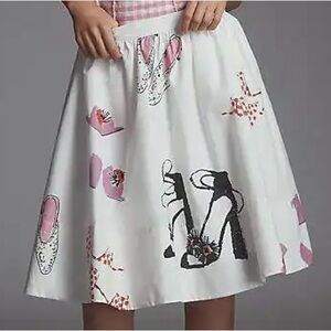 Anthropologie  Jacie  popliskirt White Midi Skirt with Pink and Black Shoe Print